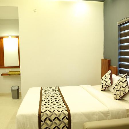 4U Business Hotel Chennai Dış mekan fotoğraf