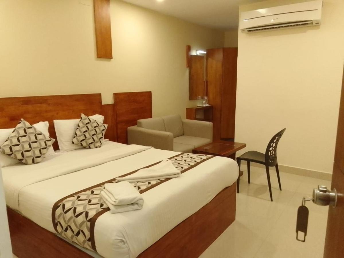 4U Business Hotel Chennai Dış mekan fotoğraf