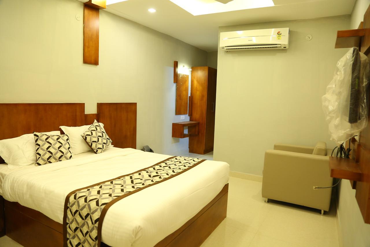 4U Business Hotel Chennai Dış mekan fotoğraf