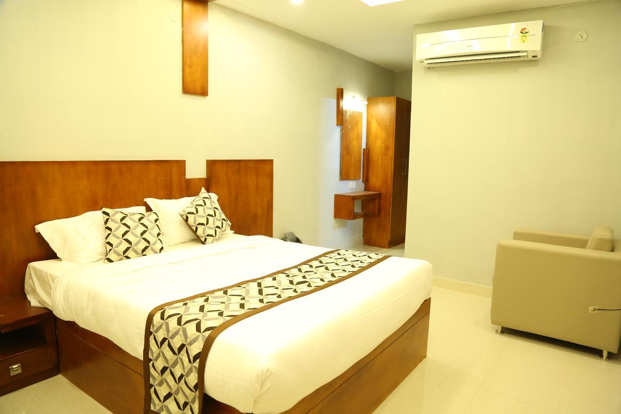 4U Business Hotel Chennai Dış mekan fotoğraf