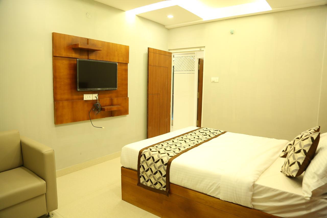 4U Business Hotel Chennai Dış mekan fotoğraf
